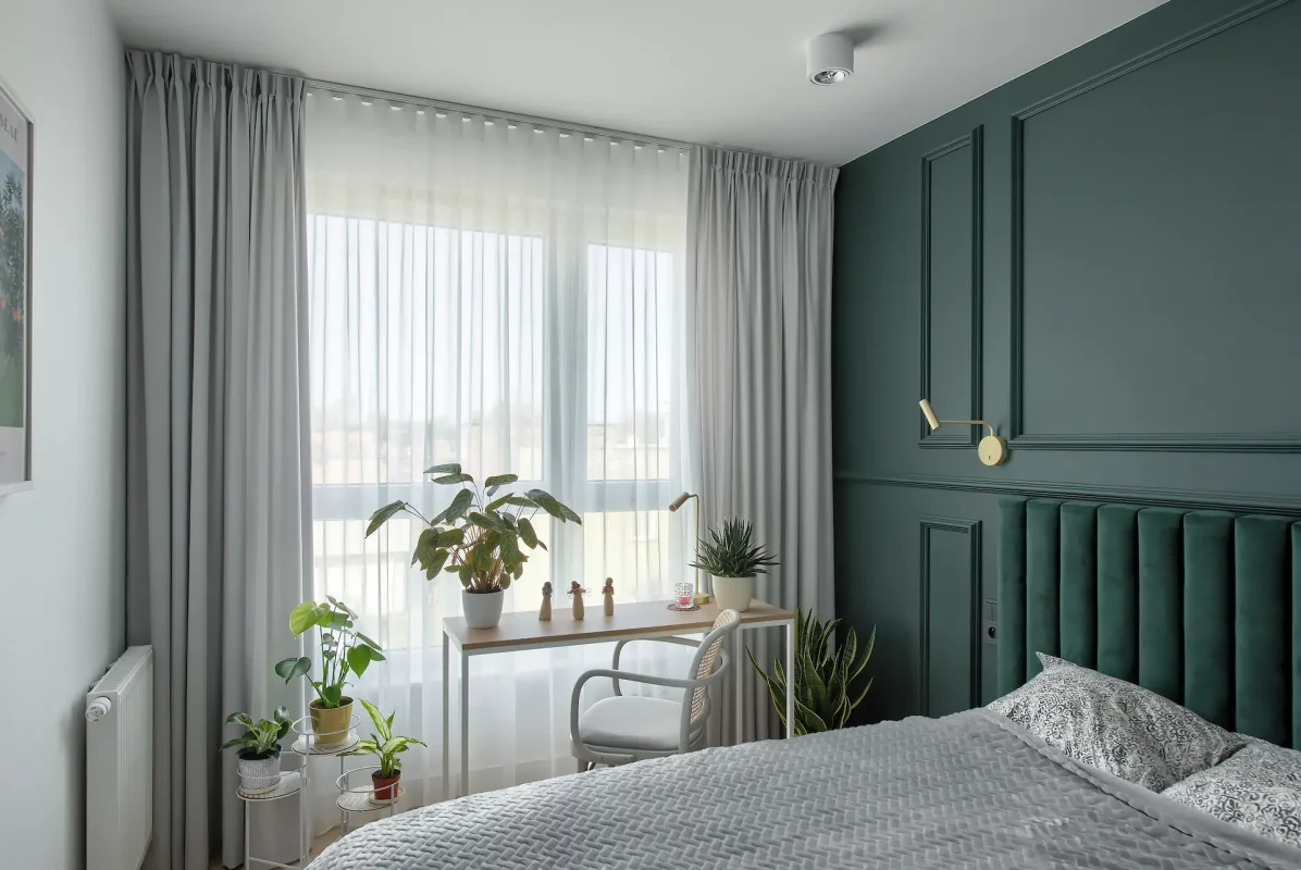 zasłony do małej sypialni